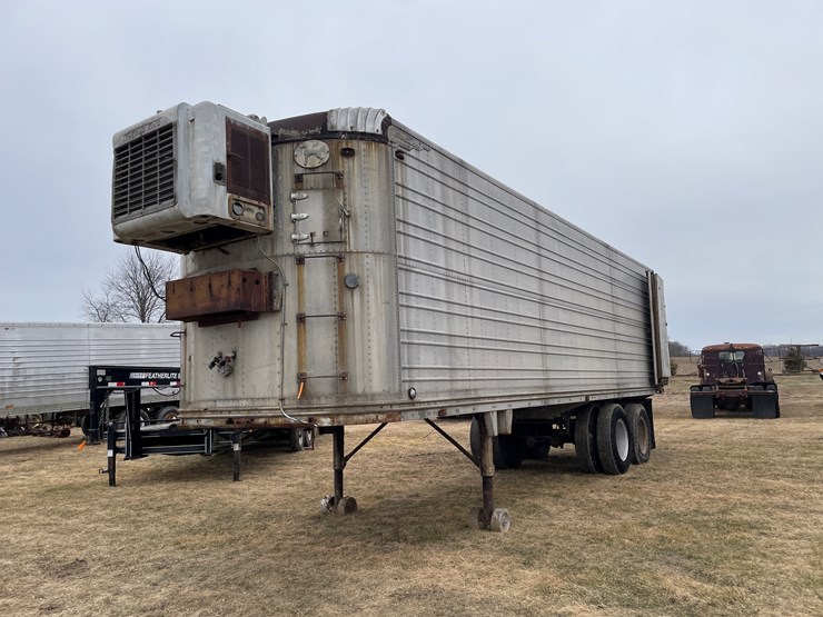 great-dane-van-trailer-image-1