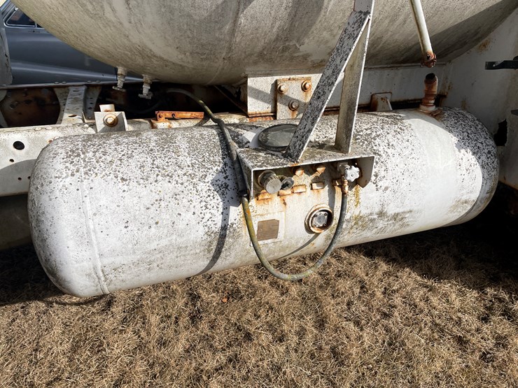 1970-chevrolet-c70-image-14