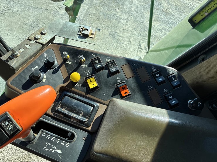 1991-john-deere-9500-image-95