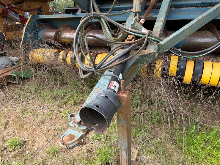 amadas-2100-image-14