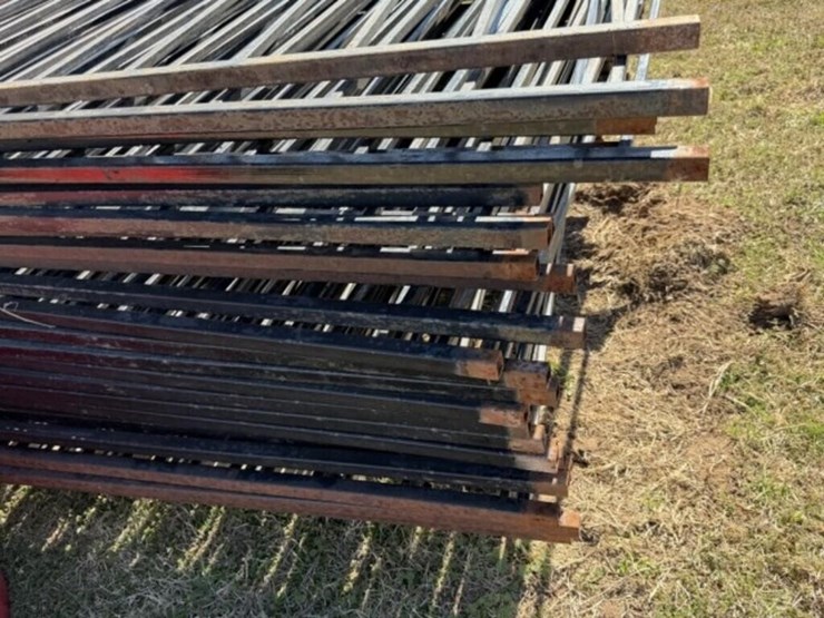 28-count--metal-fence-panels-image-5