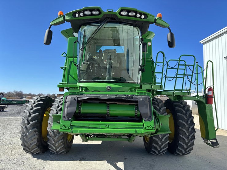 2012-john-deere-s670-image-12