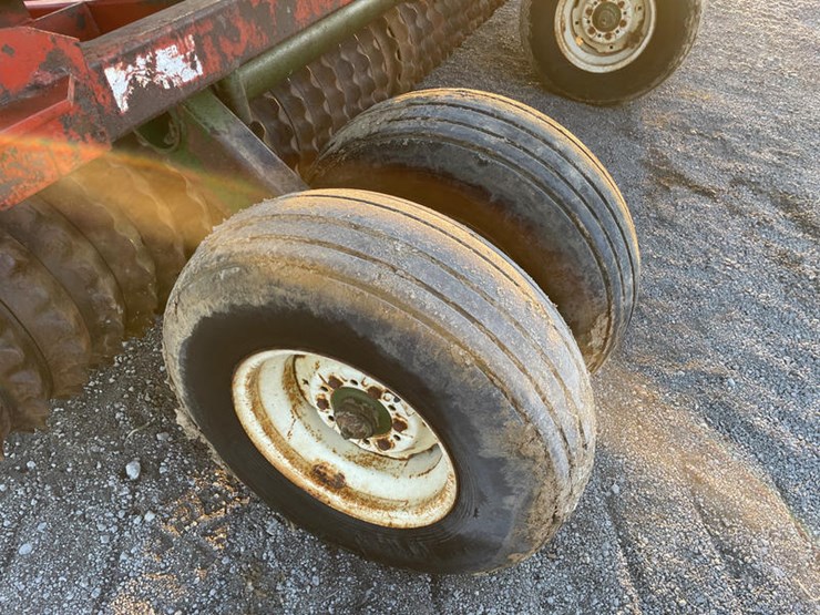 #5111-•-brillion-x-fold-packer-image-5