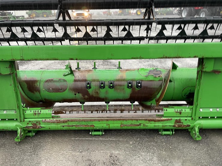 2014-john-deere-625f-image-11