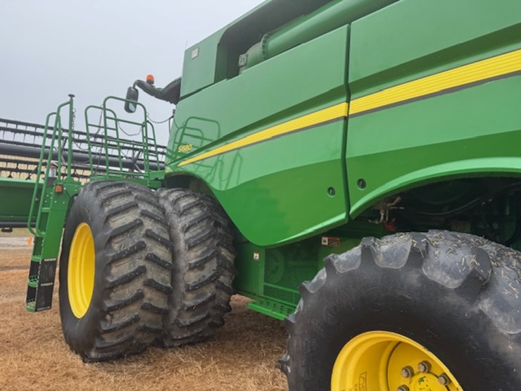 2014-john-deere-s680-image-26