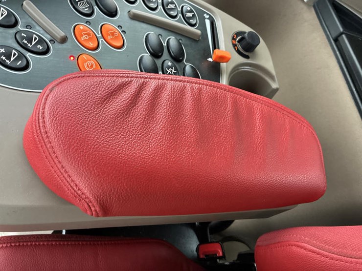 2024-case-ih-8250-image-101