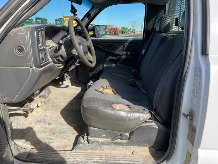 2007-chevrolet-2500hd-image-30