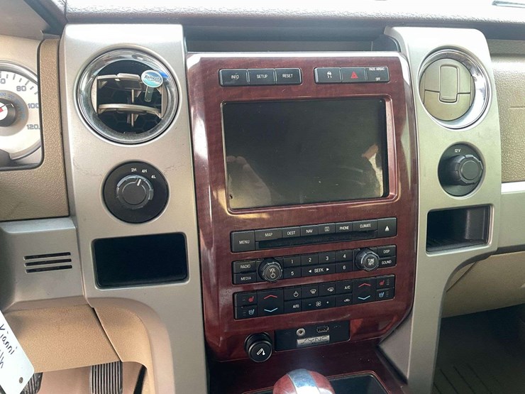 2010-ford-f150-king-ranch-image-13