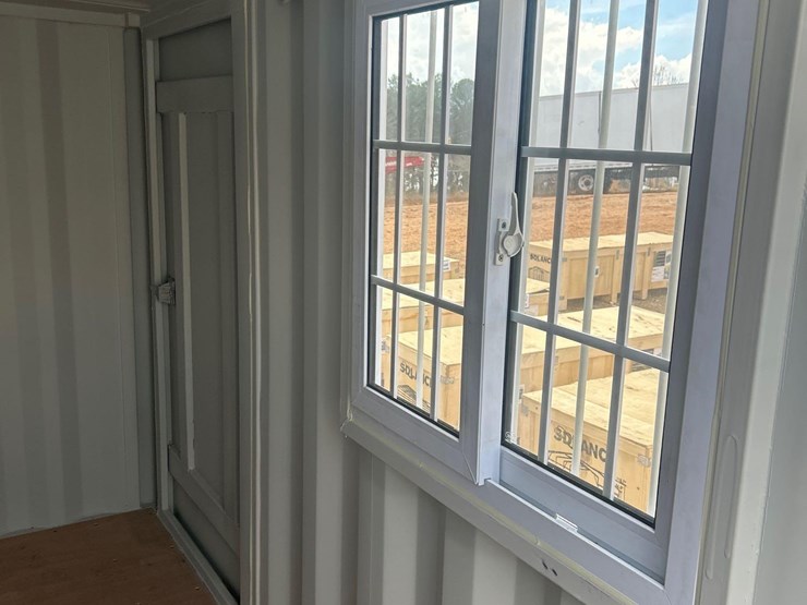 10ft-4in-l-x-6ft-6in-h-office/storage-container-image-6