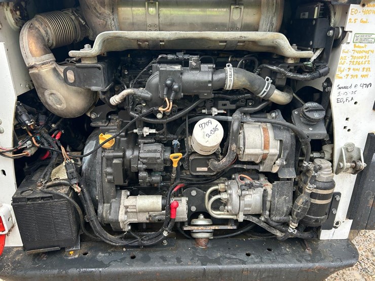 2019-bobcat-t870-image-15