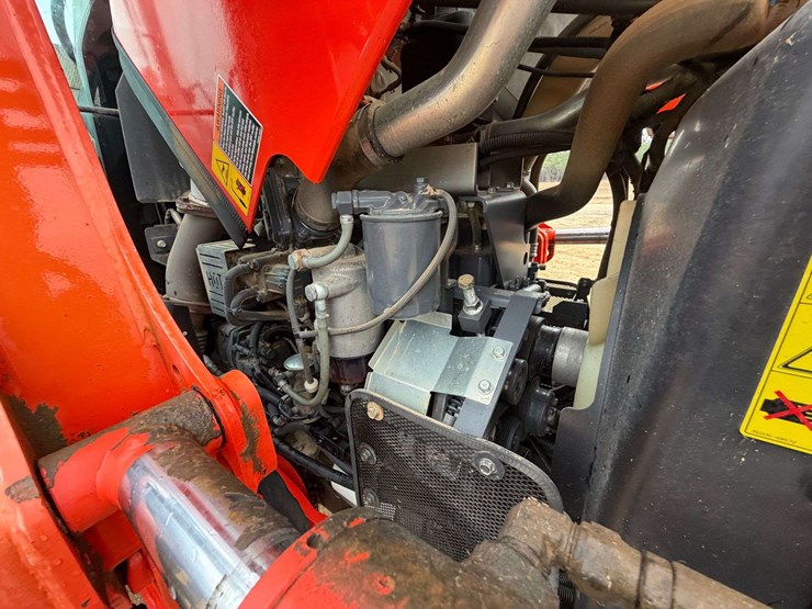 2018-kubota-m6-141-image-41