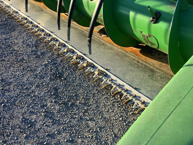 2005-john-deere-630f-image-6