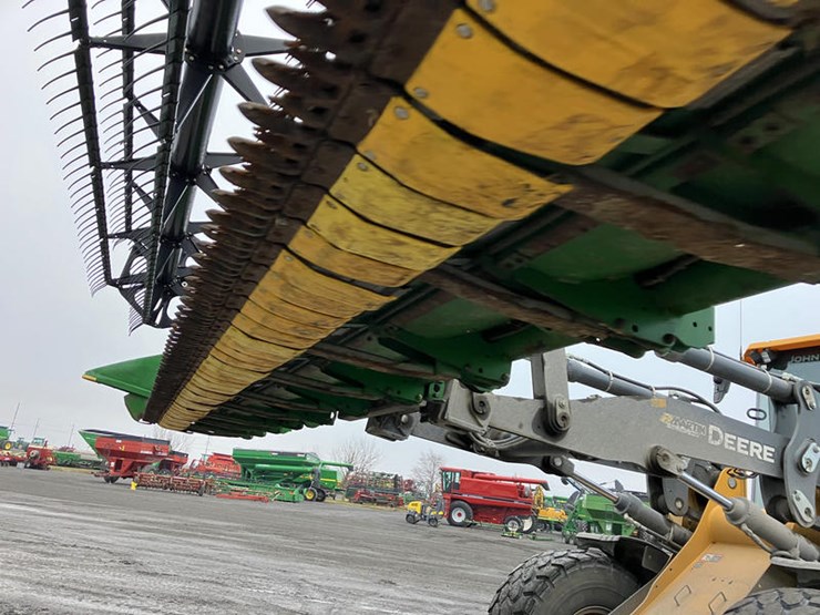 2011-john-deere-625f-image-15