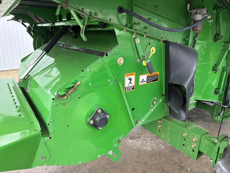 2004-john-deere-9660-sts-image-73