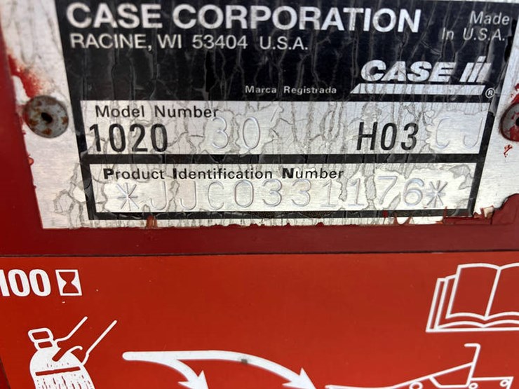 2001-case-ih-1020-image-8