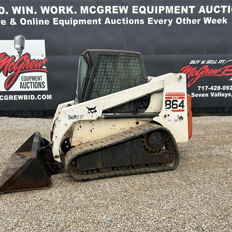 BOBCAT 864