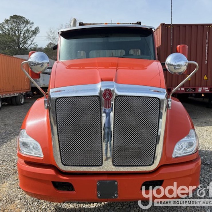 2019 KENWORTH T680