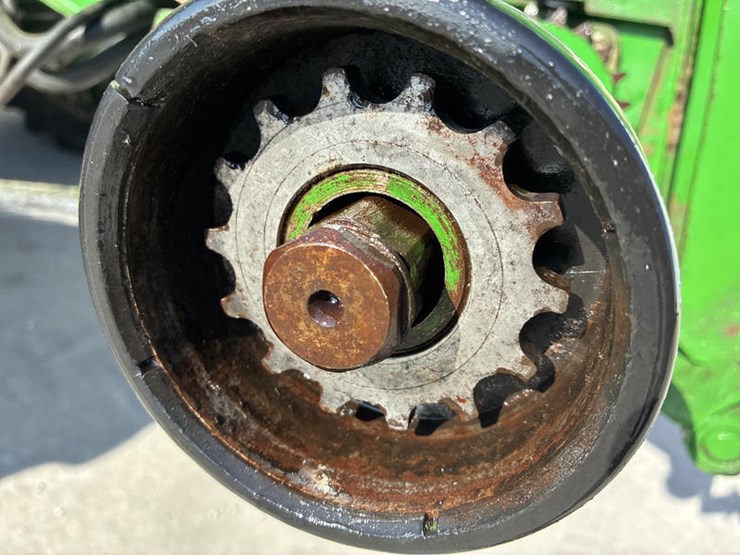 1991-john-deere-9500-image-32