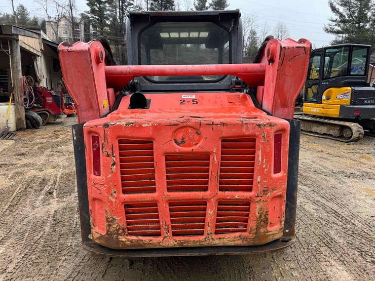 2015-kubota-svl75-2-image-4