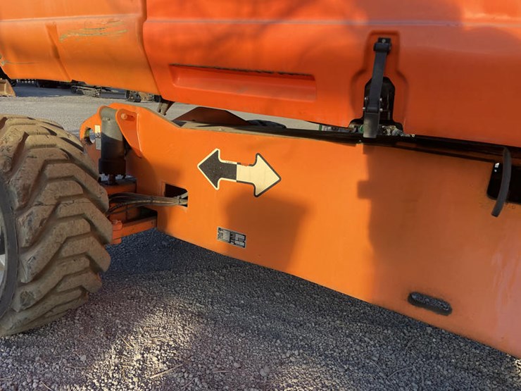 2007-jlg-800s-image-19
