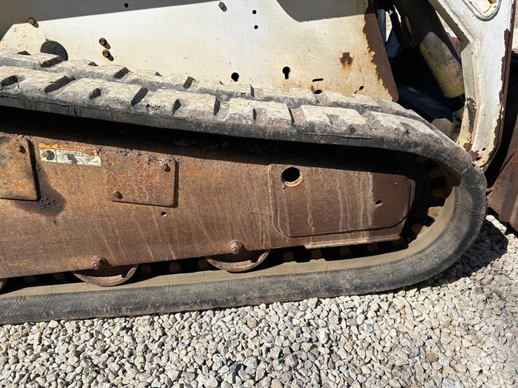 2005-bobcat-t190-image-14