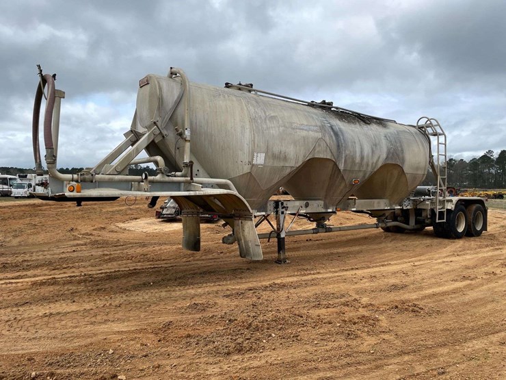 1999-heil-trailer-image-1