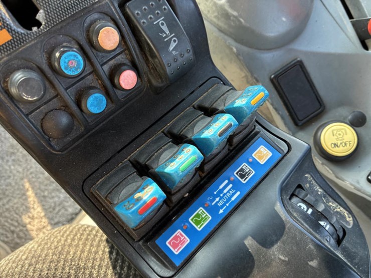 2005-challenger-mt635b-image-68