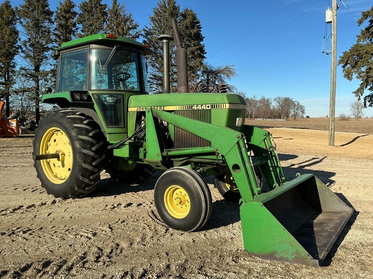 1980-john-deere-4440-image-5