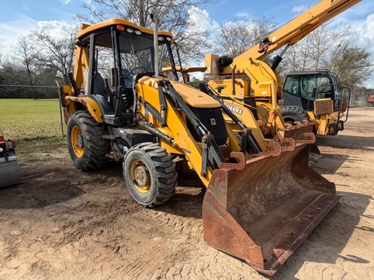 jcb-3cx-image-2
