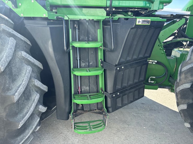 2009-john-deere-9530-image-35