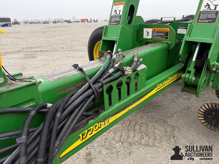 2009-john-deere-1770nt-ccs-image-12