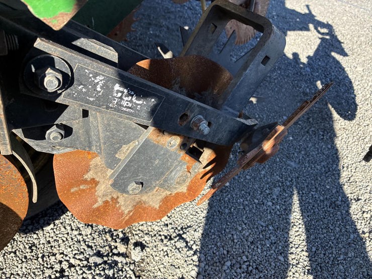 john-deere-7200-image-64