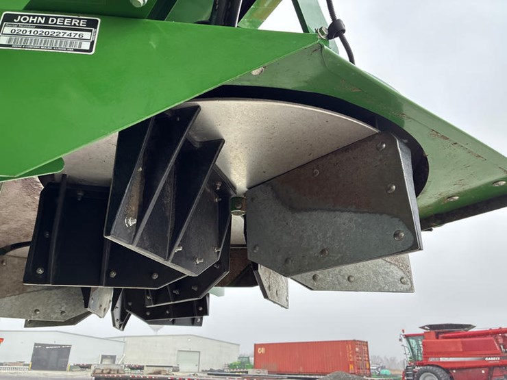 2017-john-deere-s680-image-67