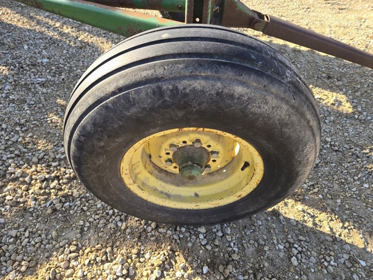 john-deere-1065-image-8