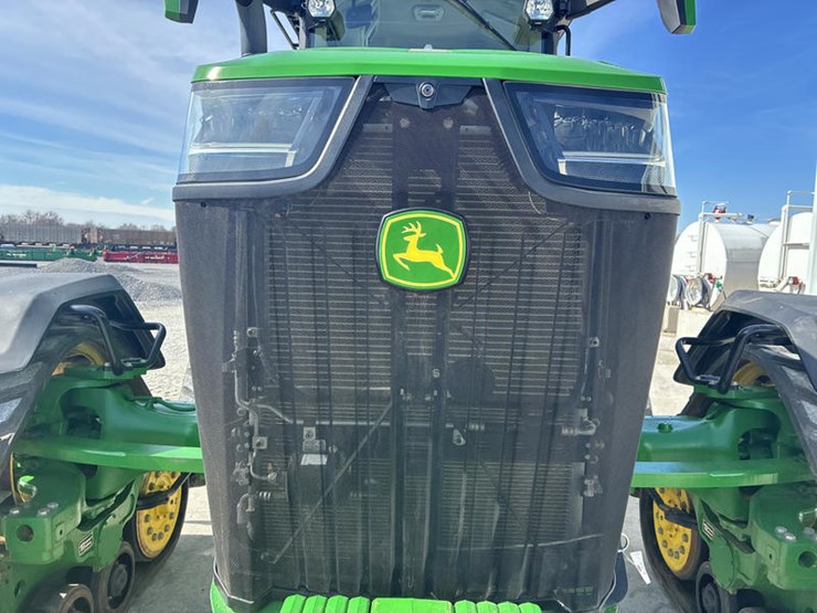 2021-john-deere-8rx-370-image-15