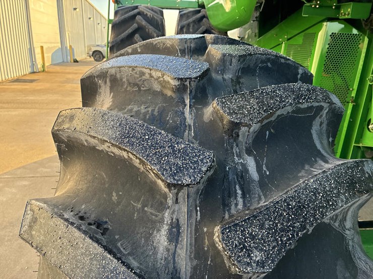 2008-john-deere-9870-sts-image-42