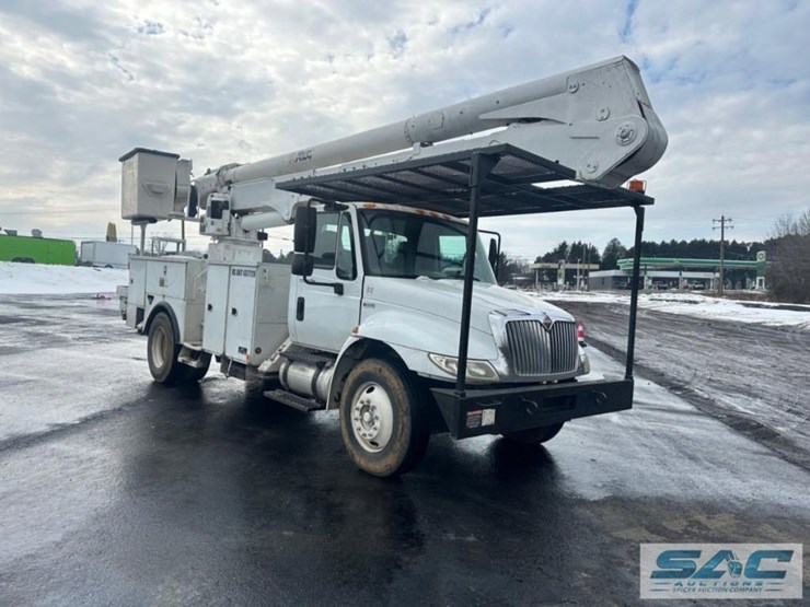 2012-international-durastar-4300-image-8