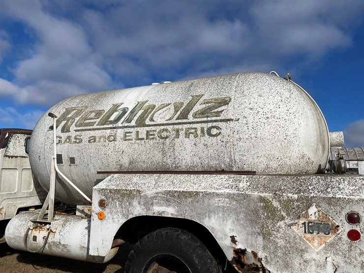 1970-chevrolet-c70-image-7