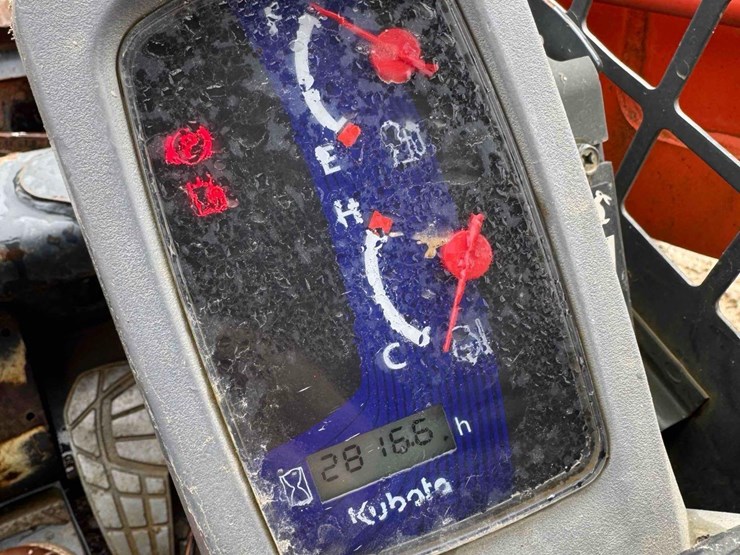 2017-kubota-svl75-2-image-18