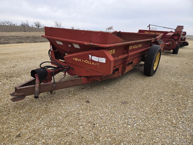 new-holland-155-image-1