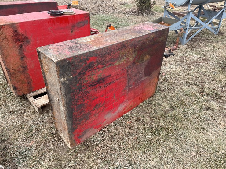 #4238-•-bennett-oil-dispensing-tank-image-3