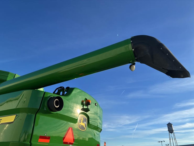 2018-john-deere-s770-image-14