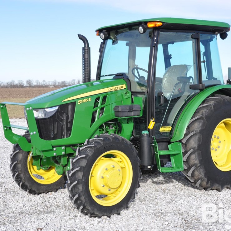 2022 JOHN DEERE 5055E