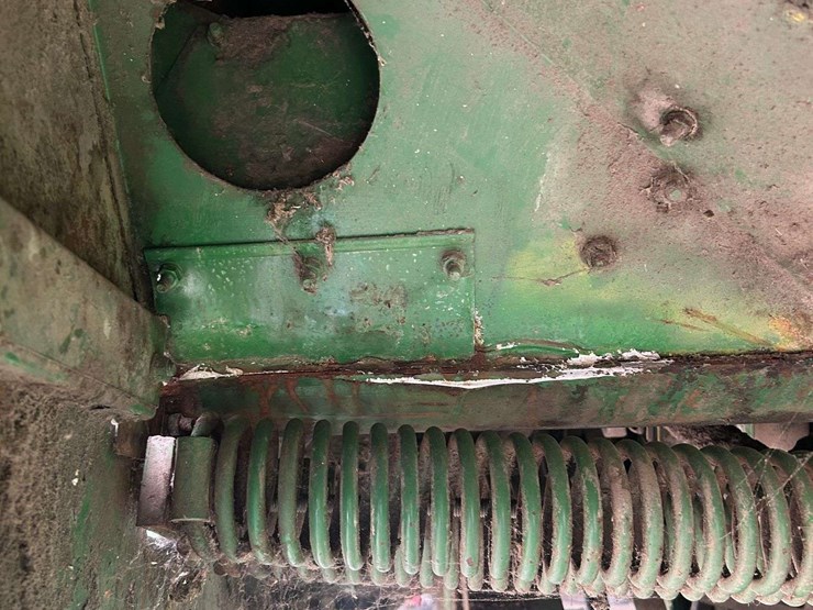 john-deere-4440-image-10