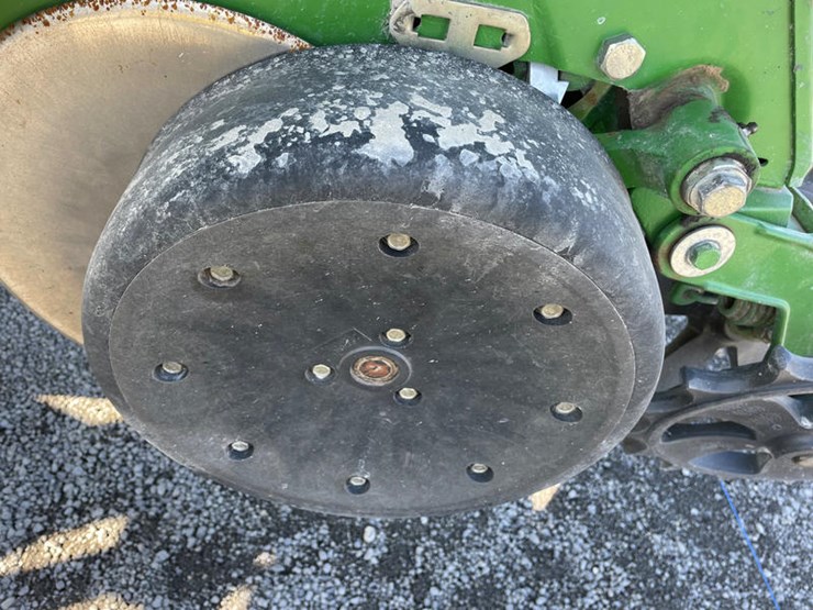 2004-john-deere-db90-image-26