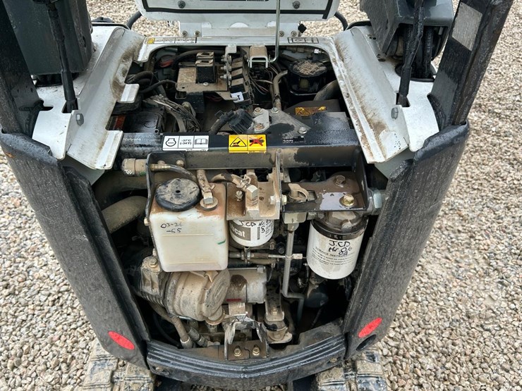 2023-bobcat-e10-image-13