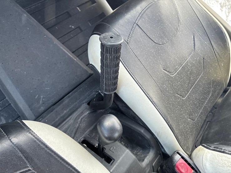 john-deere-gator-image-45