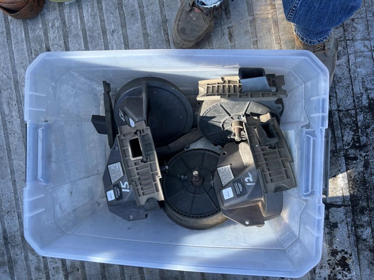 2010-kinze-3600-image-75