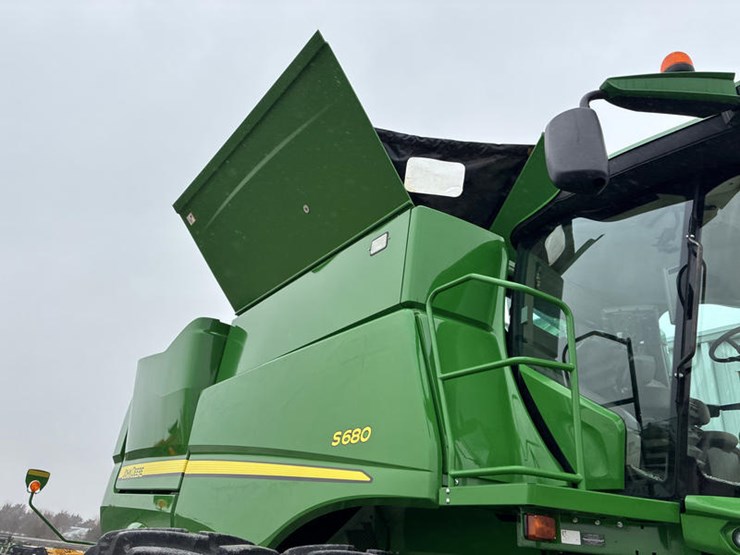 2017-john-deere-s680-image-13