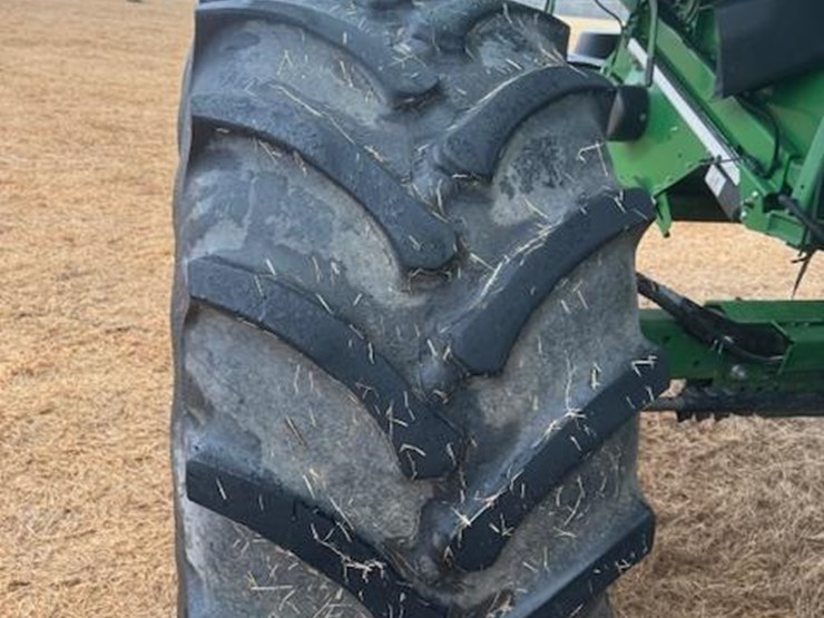 2014-john-deere-s680-image-13